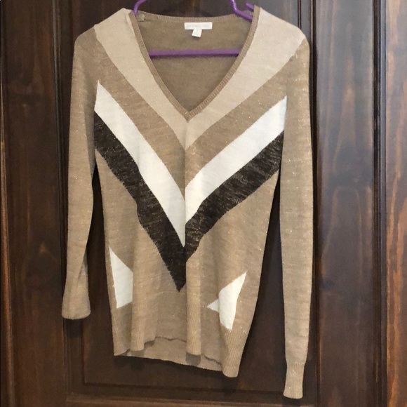 Too small - Picture 3 of 4